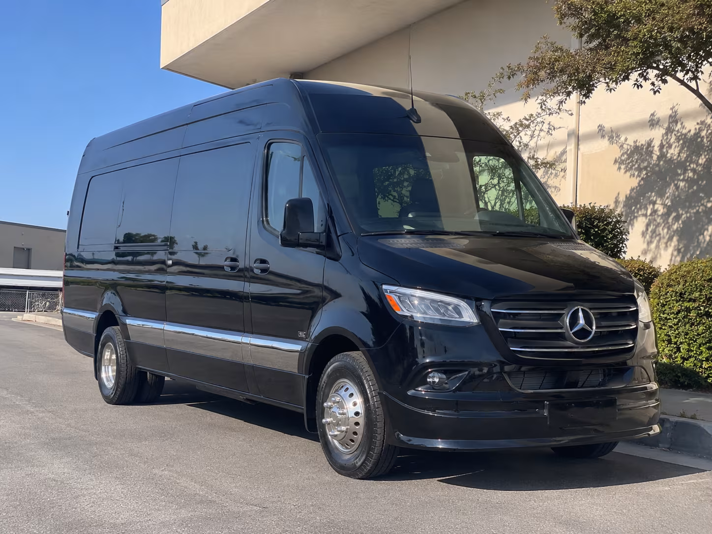 bus rental options for huntsville trips