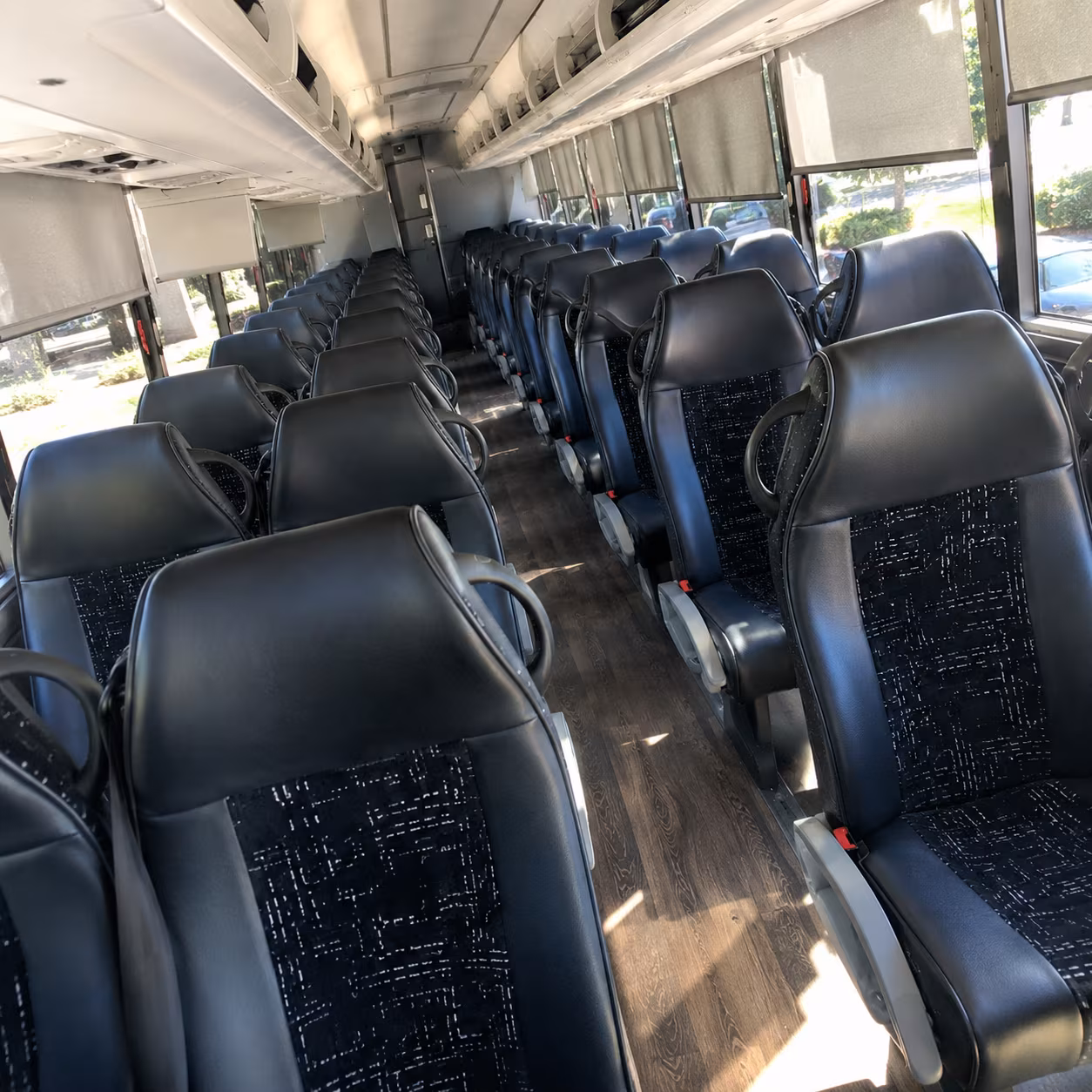 charter buses for large school groups and huntsville prom convoys