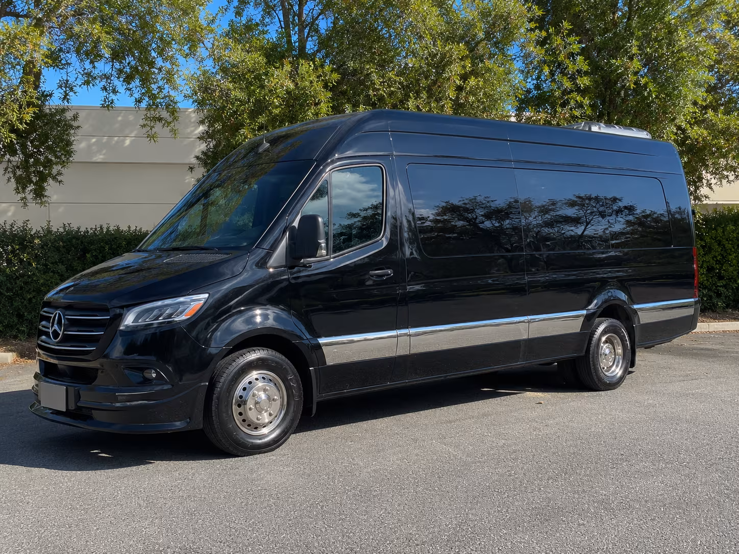 easily book transportation for your next bachelor or bachelorette party 1