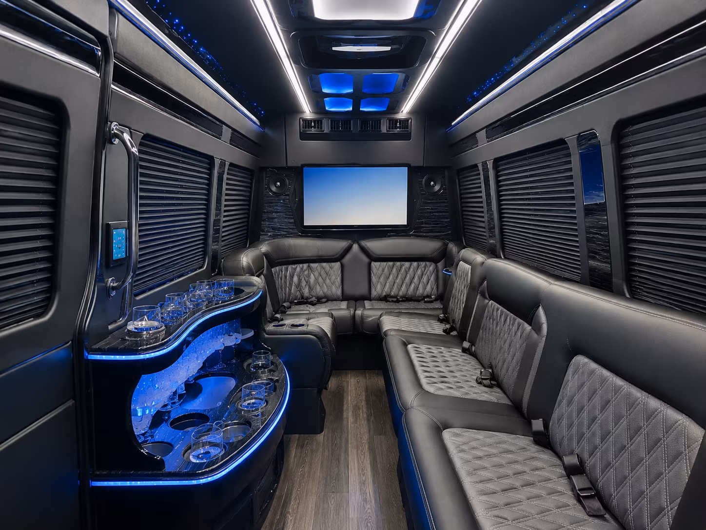 easily book transportation for your next wedding 1