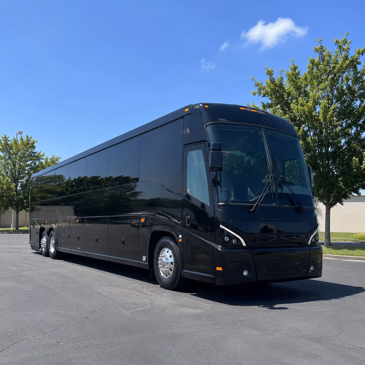 huntsville 56 passenger charter bus