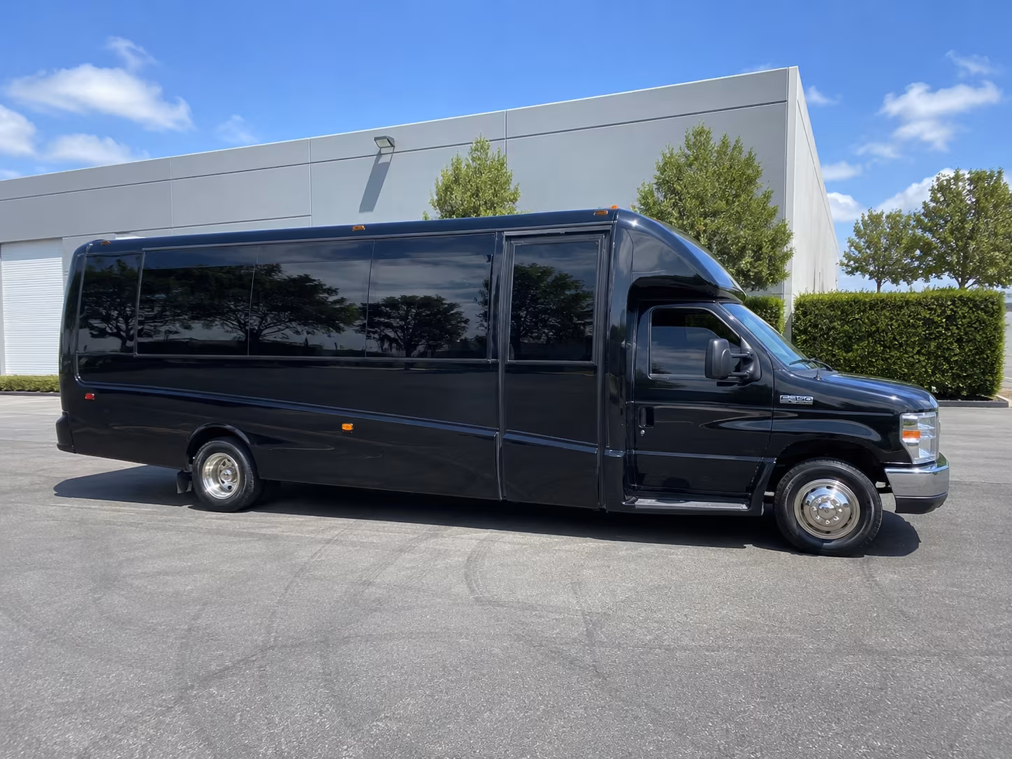 huntsville quinceanera sweet 16 party bus rental
