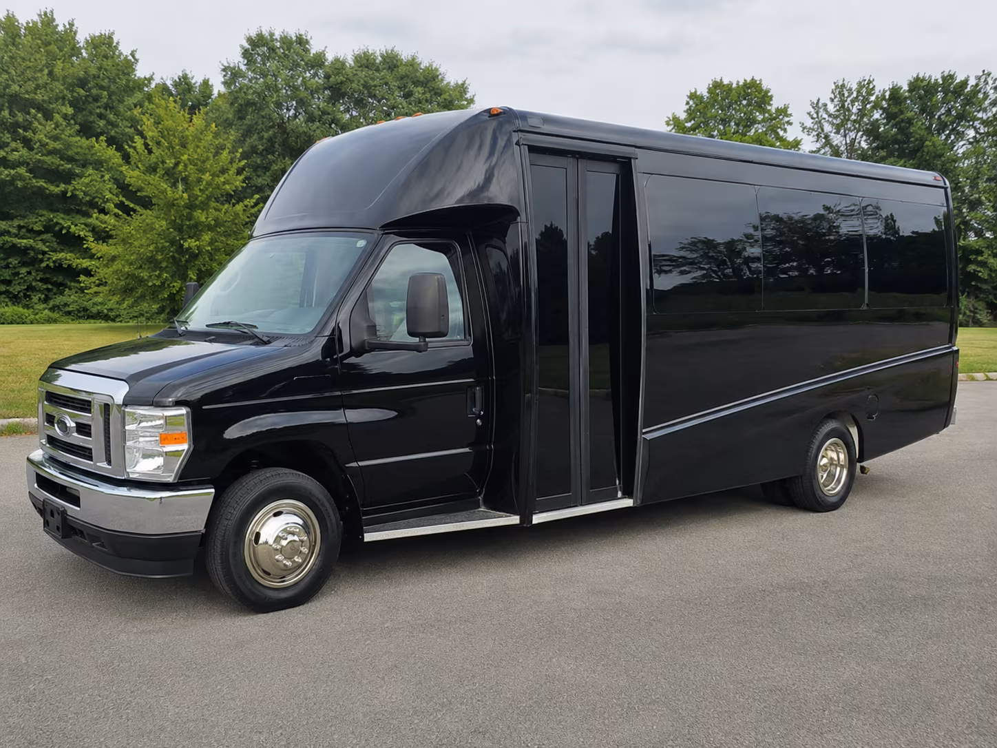 minibuses for multi day conference shuttles across huntsville